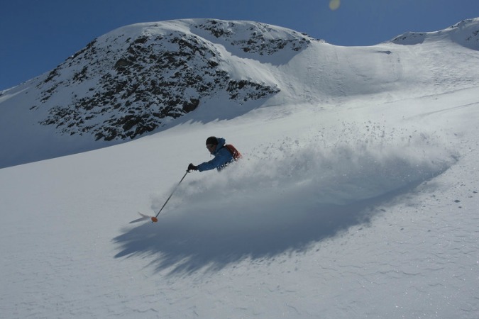 The joys of Heli Skiing in Canada in April