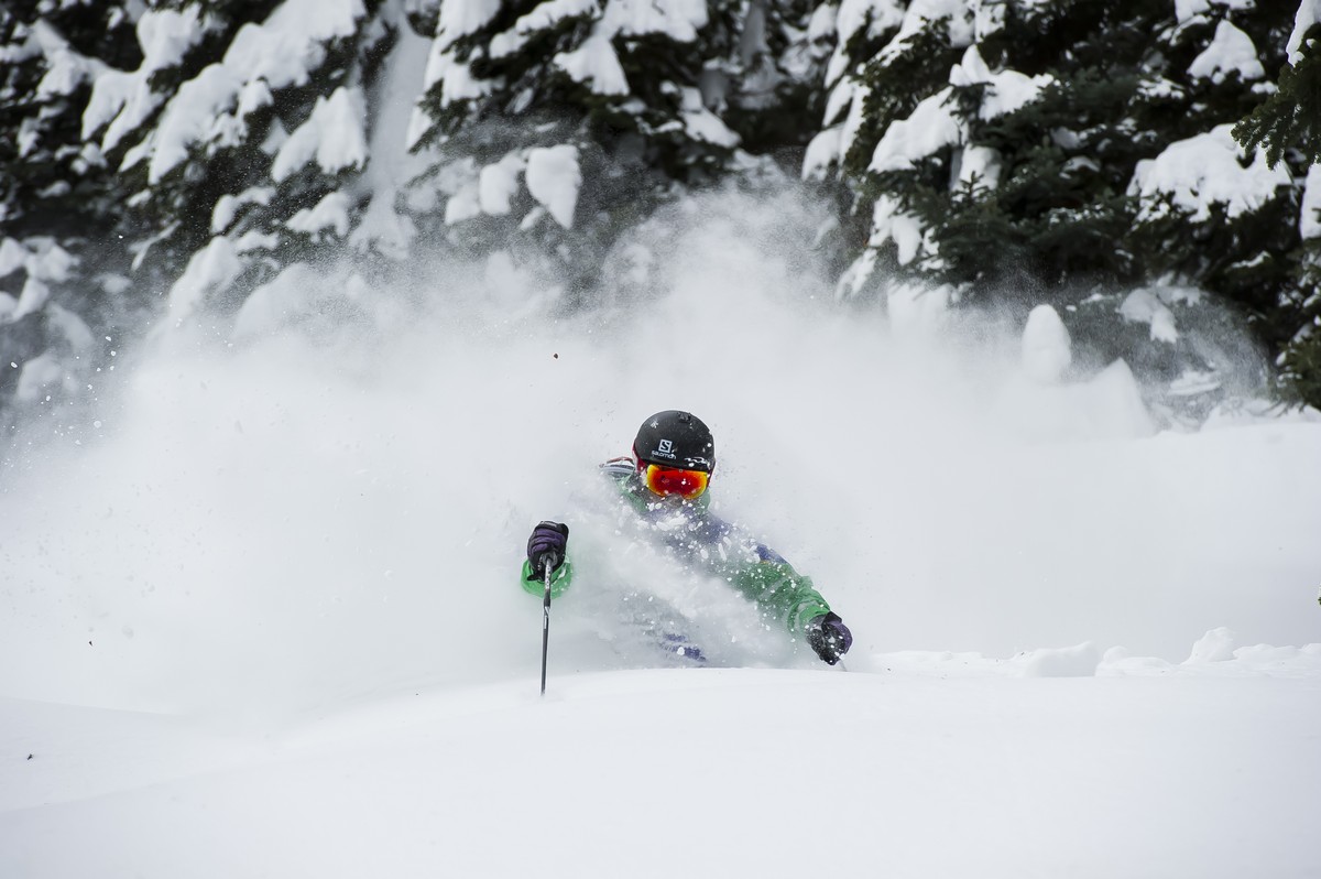 4 Things I learnt about CMH heli skiing in Revelstoke with Pure Powder ...