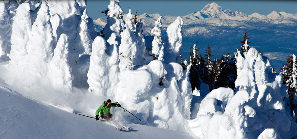 Top Resorts for your Heli Ski Warm Up in Canada