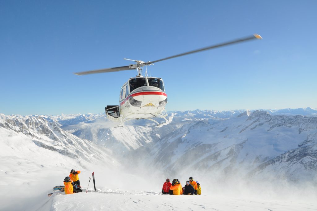 Signature heli skiing - Canada with CMH