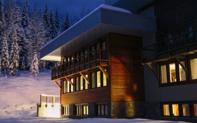 Heli Skiing Canada: Top 5 Powder Skiing Lodges In Canada