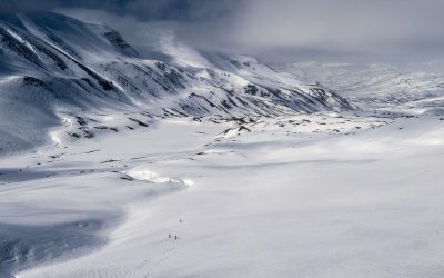 Helicopter Skiing: An Insider’s Guide To Pure Powder